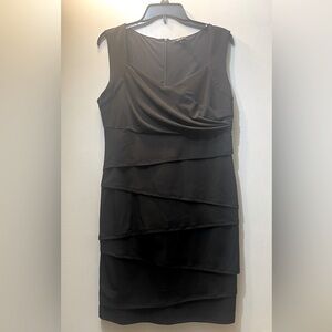 Sami & Jo little black dress‎ Size Large